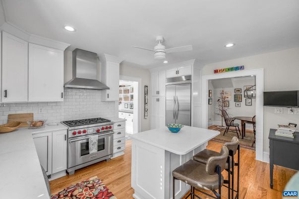 Dining room, Interior, Kitchen, Recessed Lighting, Stainless Steel Appliances, Wood Texture Flooring