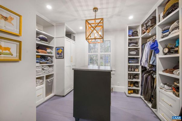 Interior, Pendant Lights, Recessed Lighting, Walk-in Closets, Wood Texture Flooring