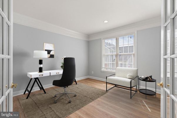 Home Office, Interior, Recessed Lighting, Wood Texture Flooring