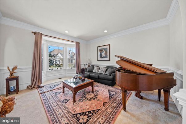 Interior, Living room, Piano, Recessed Lighting