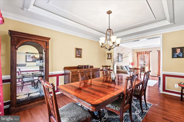 Chandelier, Dining room, Interior, Wood Texture Flooring