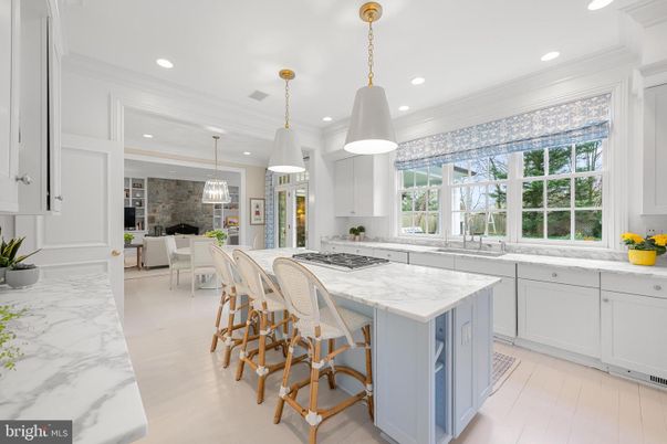 Dining room, Interior, Kitchen, Pendant Lights, Recessed Lighting, Stone Walls, Wood Texture Flooring