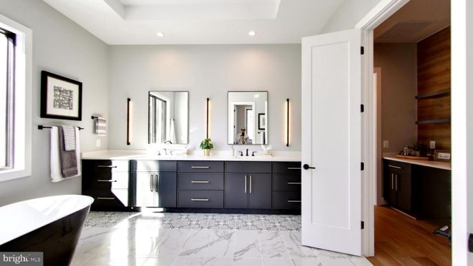 Bathroom, Dual Sink Vanities, Free Standing Baths, Interior, Marble, Recessed Lighting