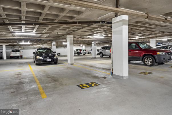 Garage, Interior