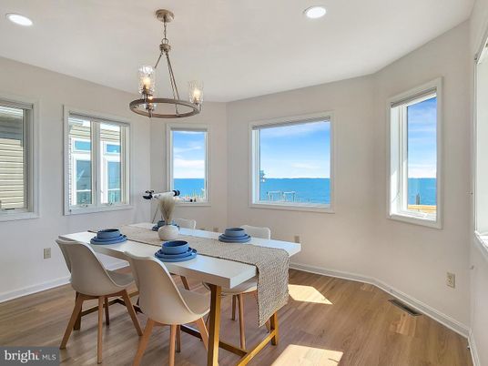 Dining room, Interior, Pendant Lights, Recessed Lighting, Water, Wood Texture Flooring