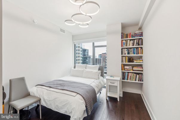 Bedroom, Interior, Pendant Lights, Wood Texture Flooring