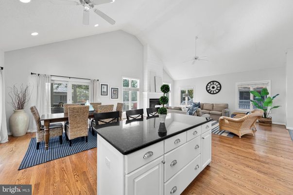 Dining room, Interior, Living room, Recessed Lighting, Wood Texture Flooring