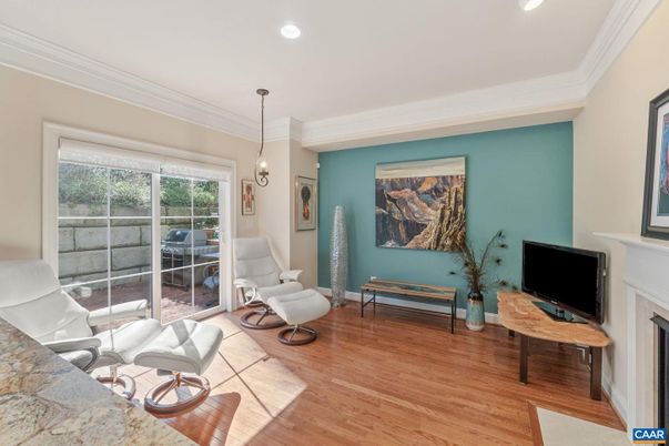 Fireplace, Interior, Living room, Pendant Lights, Recessed Lighting, Wood Texture Flooring