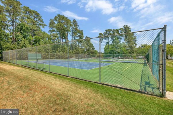 Exterior, Tennis Courts
