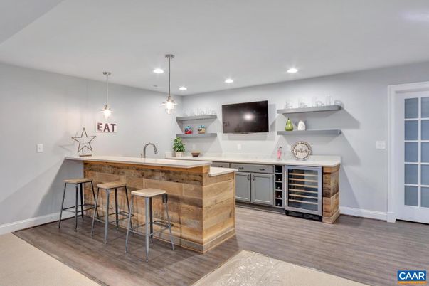 Interior, Pendant Lights, Recessed Lighting, Wood Texture Flooring