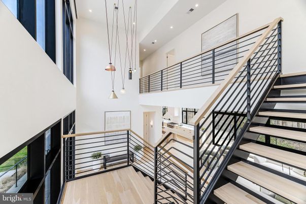 Interior, Pendant Lights, Recessed Lighting, Wood Texture Flooring