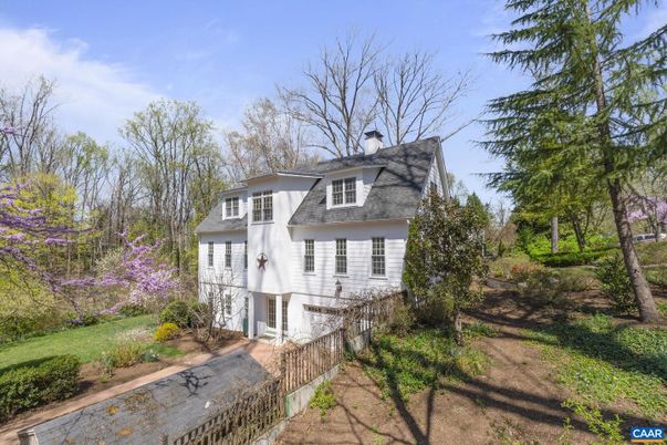 Backyard, Exterior, Facade, Georgian