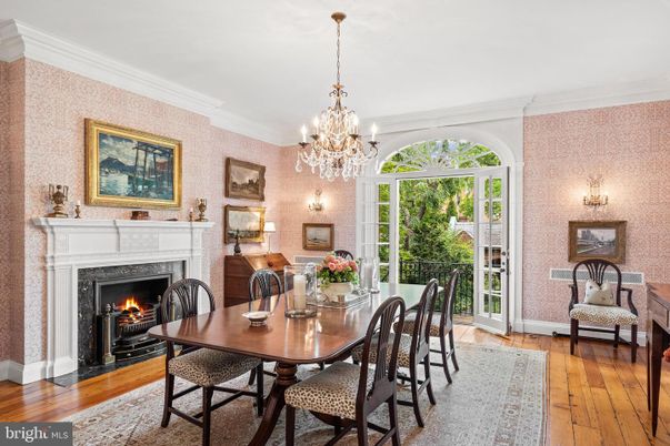 Chandelier, Dining room, Fireplace, Interior, Wood Texture Flooring