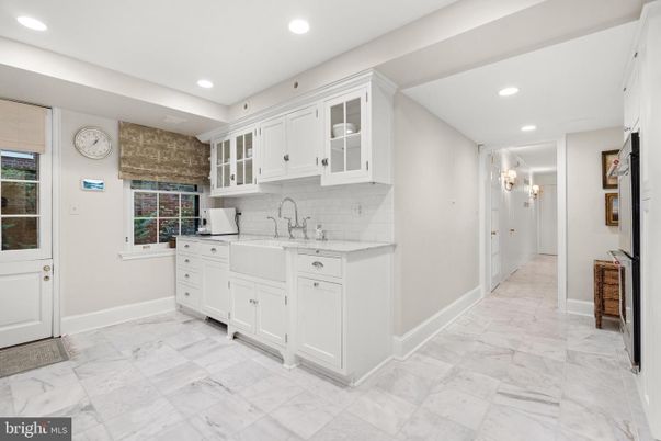 Interior, Kitchen, Marble, Recessed Lighting