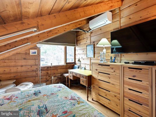 Bedroom, Interior, Wooden Ceilings, Wood Texture Flooring, Wooden Walls