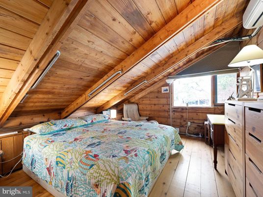Bedroom, Interior, Wooden Beams, Wooden Ceilings, Wood Texture Flooring, Wooden Walls