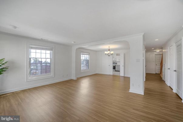 Chandelier, Empty room, Interior, Recessed Lighting, Wood Texture Flooring