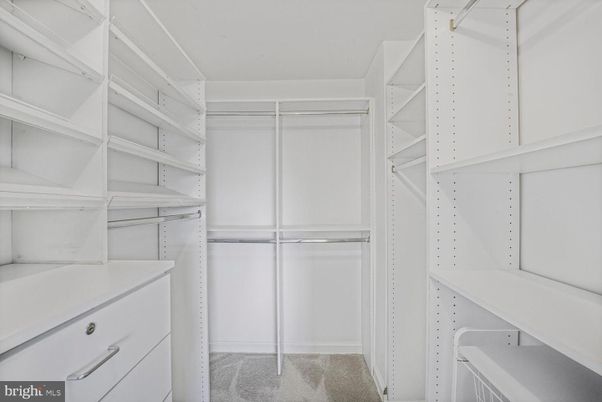 Interior, Walk-in Closets