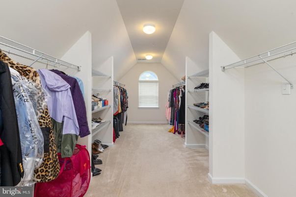 Interior, Walk-in Closets