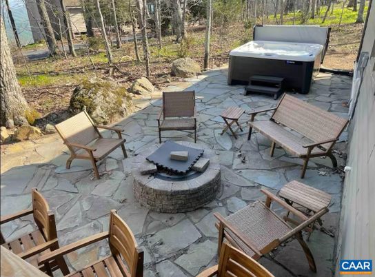 Exterior, Hot Tub