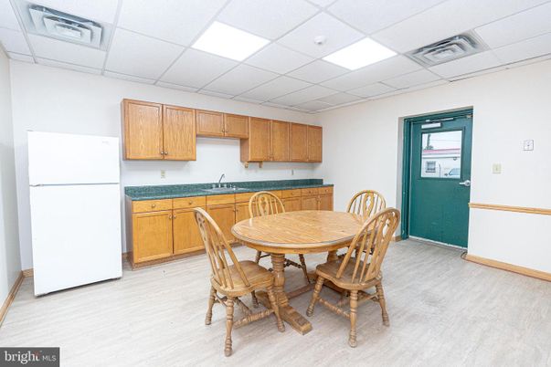 Dining room, Interior, Kitchen, Recessed Lighting