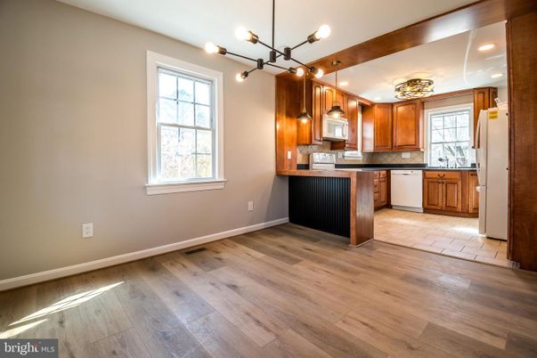Interior, Kitchen, Pendant Lights, Recessed Lighting, Wood Texture Flooring