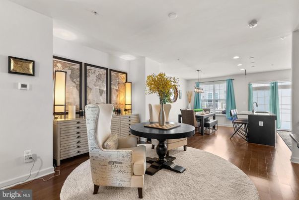 Chandelier, Dining room, Interior, Kitchen, Pendant Lights, Recessed Lighting, Wood Texture Flooring
