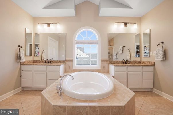 Bathroom, Dual Sink Vanities, Interior