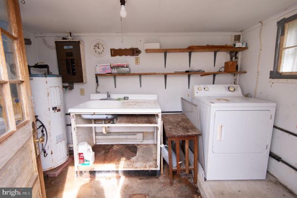 Interior, Utility Closets, Washer
