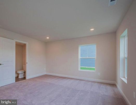 Bathroom, Empty room, Interior, Recessed Lighting