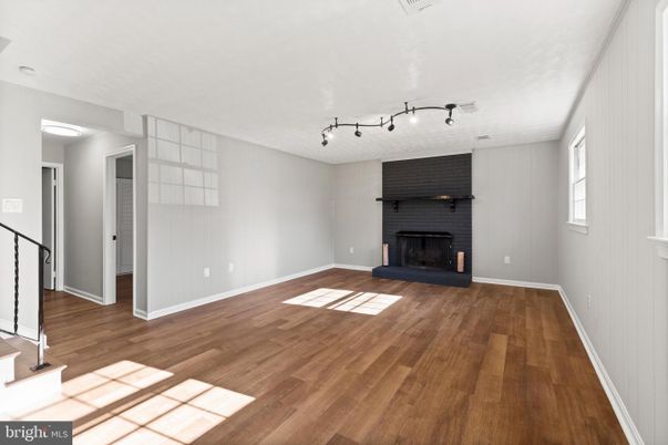 Empty room, Fireplace, Interior, Wood Texture Flooring