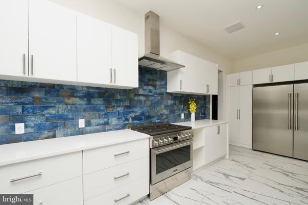 Interior, Kitchen, Marble, Recessed Lighting, Stainless Steel Appliances