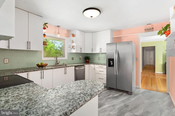 Interior, Kitchen, Pendant Lights, Stainless Steel Appliances, Wood Texture Flooring