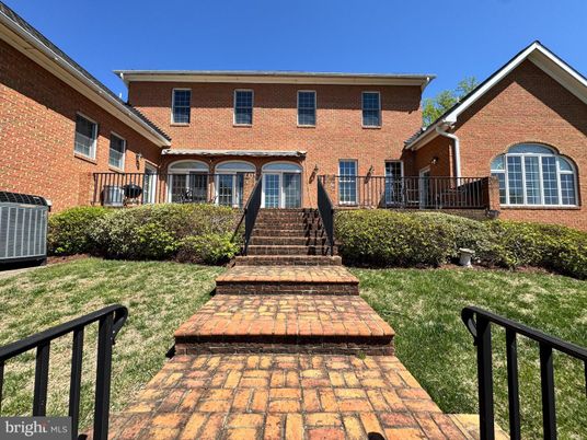 Exterior, Facade, Brick Facade, Mediterranean
