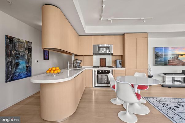 Dining room, Interior, Kitchen, Stainless Steel Appliances, Wood Texture Flooring