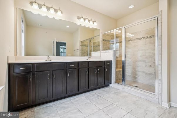 Bathroom, Dual Sink Vanities, Glass Shower, Interior, Recessed Lighting
