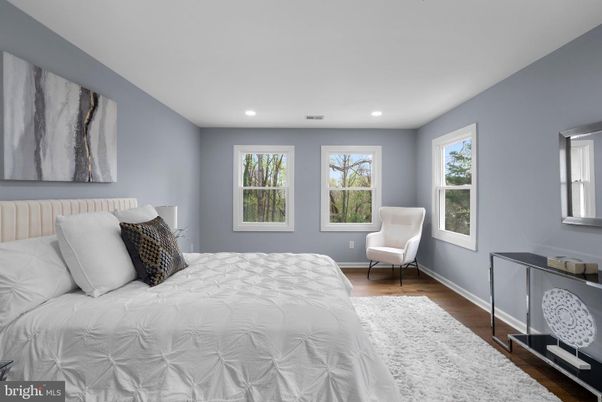 Bedroom, Interior, Recessed Lighting, Wood Texture Flooring
