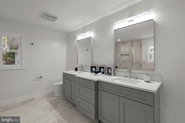Bathroom, Dual Sink Vanities, Interior, Marble, Recessed Lighting