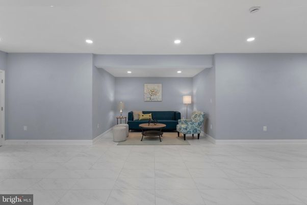 Interior, Living room, Marble, Recessed Lighting