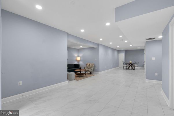 Dining room, Interior, Marble, Recessed Lighting