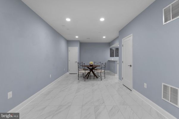 Dining room, Interior, Marble, Recessed Lighting
