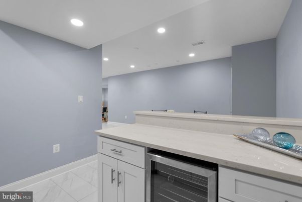 Interior, Marble, Recessed Lighting