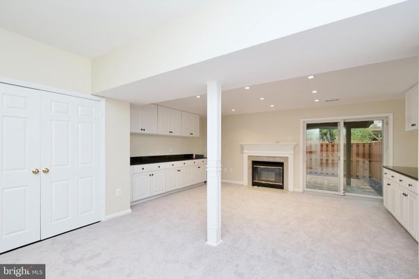 Empty room, Fireplace, Interior, Recessed Lighting