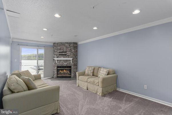 Fireplace, Interior, Living room, Recessed Lighting