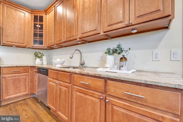 Interior, Kitchen, Wood Texture Flooring