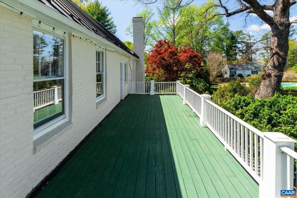 Exterior, Wood Texture Flooring