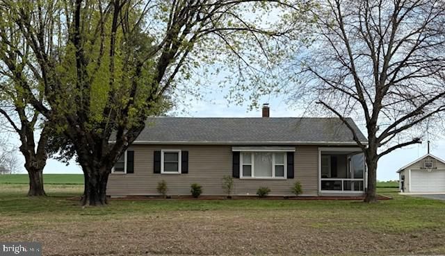 Backyard, Detached Garage, Exterior