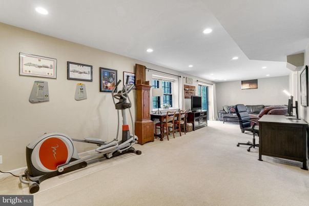 Fitness Equipment, Home Office, Interior, Recessed Lighting