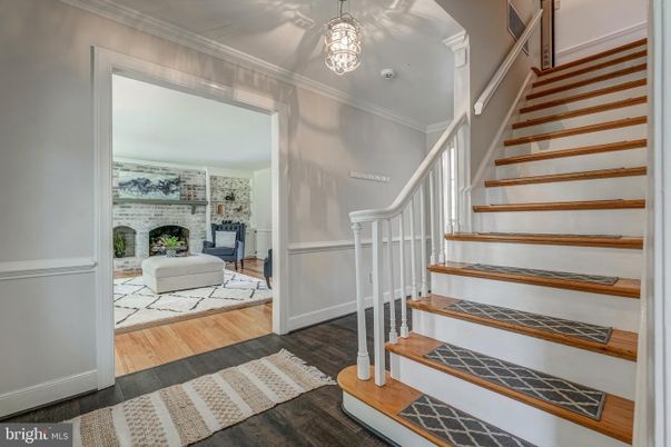 Fireplace, Interior, Pendant Lights, Wood Texture Flooring