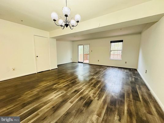 Chandelier, Empty room, Interior, Wood Texture Flooring